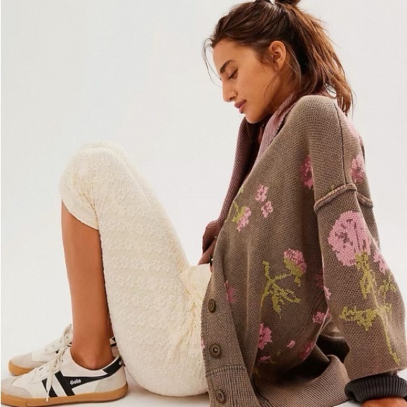 Chamomile Pattern Cardi - Picture 4 of 7